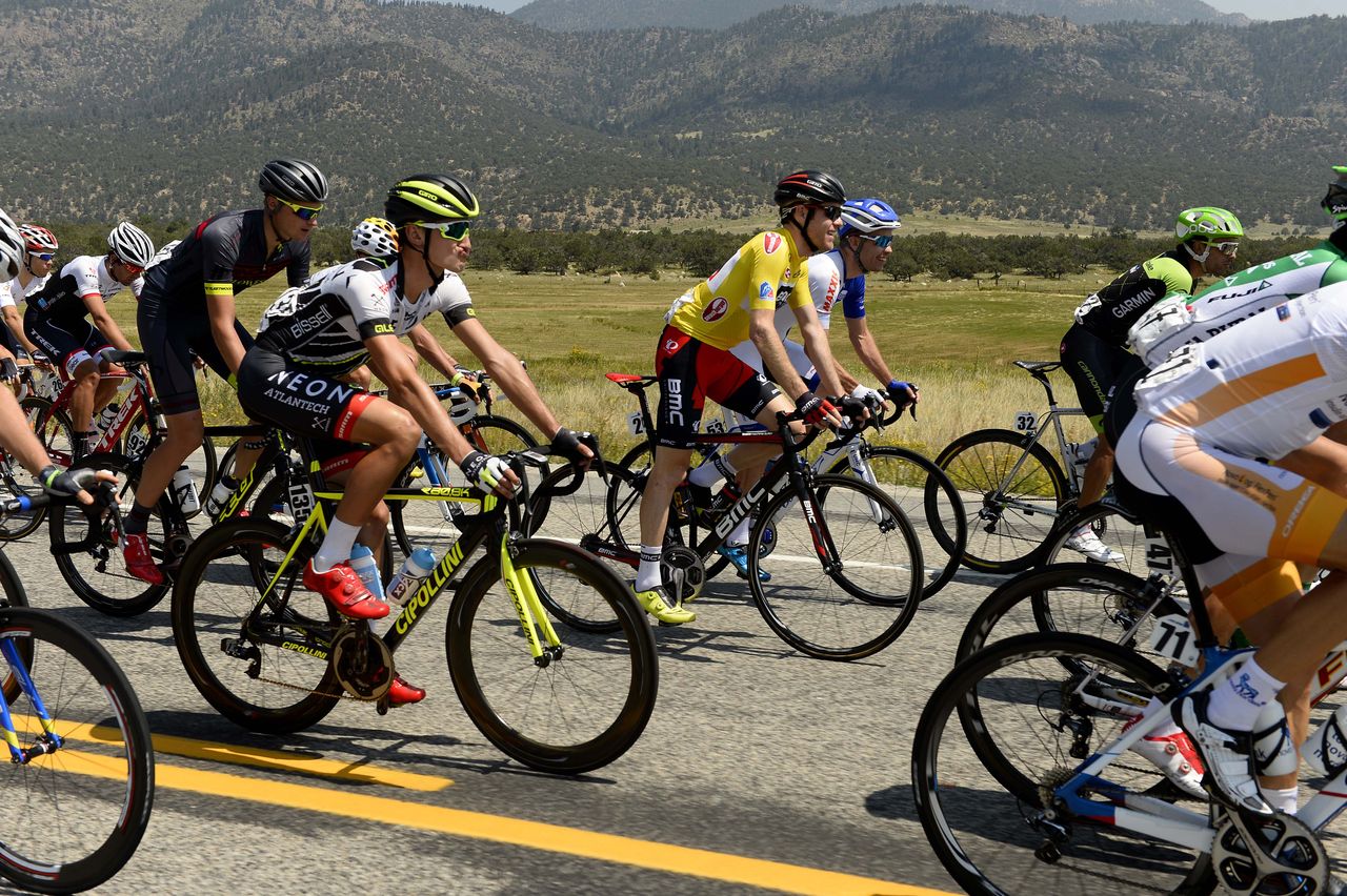 The peloton eases up during the long hard stage
