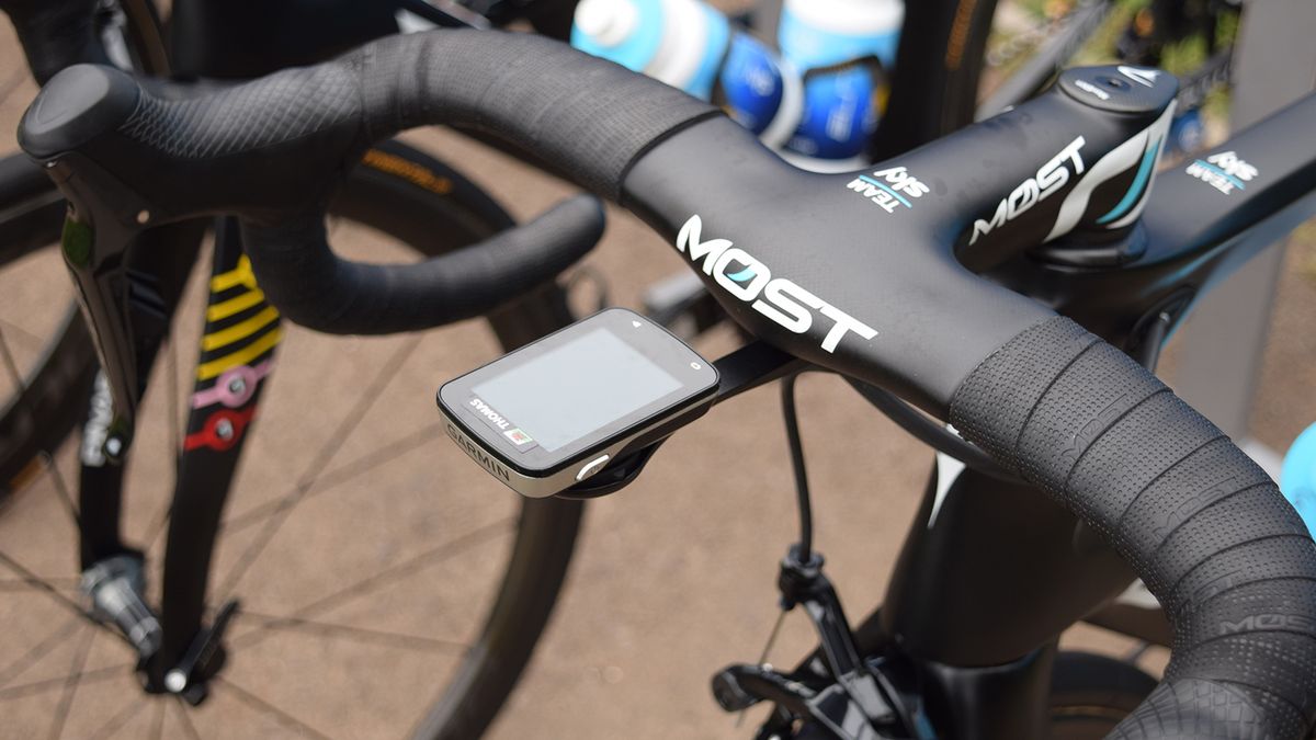 Thomas uses a Garmin Edge 820 computer