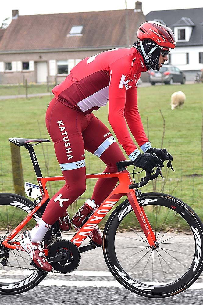 Alexander Kristoff (Katusha) kept warm during the stage