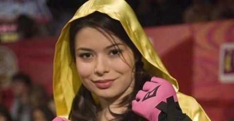 Miranda Cosgrove Sex Tape - iCarly's Miranda Cosgrove Joins Girlfriend In A Coma Pilot | Cinemablend