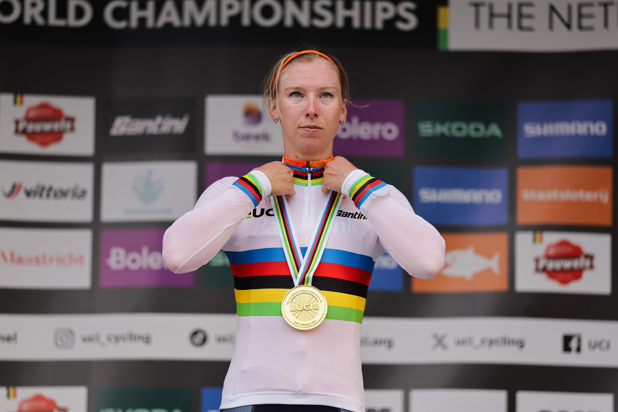 Picture by Alex Whitehead/SWpix.com - 11/10/2025 - Cycling - 2025 UCI Gravel World Championships, Zuid-Limburg, Netherlands - Podium Women Elite Race - Lorena Wiebes (Netherlands) receiving the Gold Medal to become World Champion