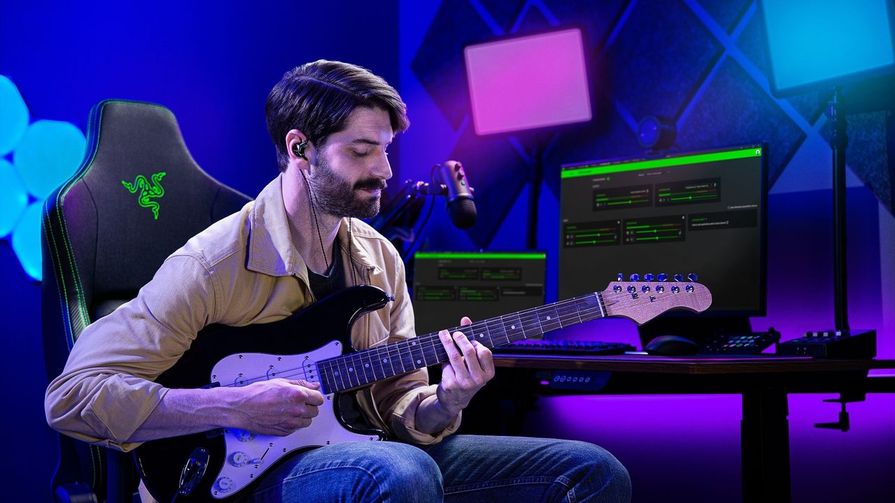 Razer Moray in-hear monitor headphones