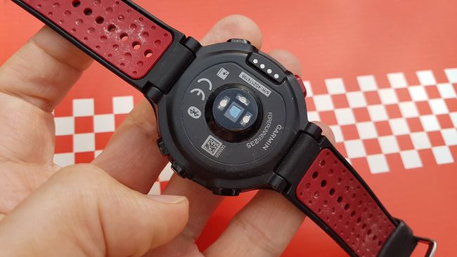 garmin forerunner 235 not charging