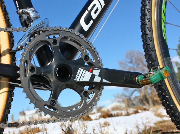 BB30-edition SRAM Red crankarms are fitted with athlete-only SRAM 'cross-specific chainrings.