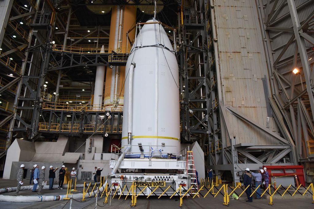 Us Launching New Spy Satellite Friday How To Watch It Live Space