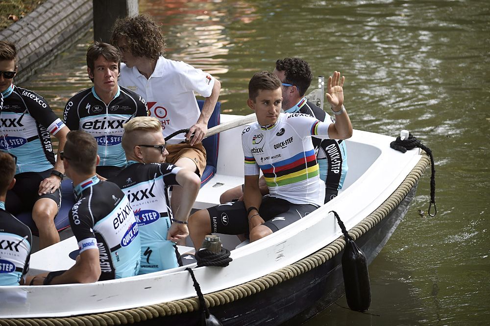 World champ Michal Kwiatkowski and the Etixx-Quickstep team