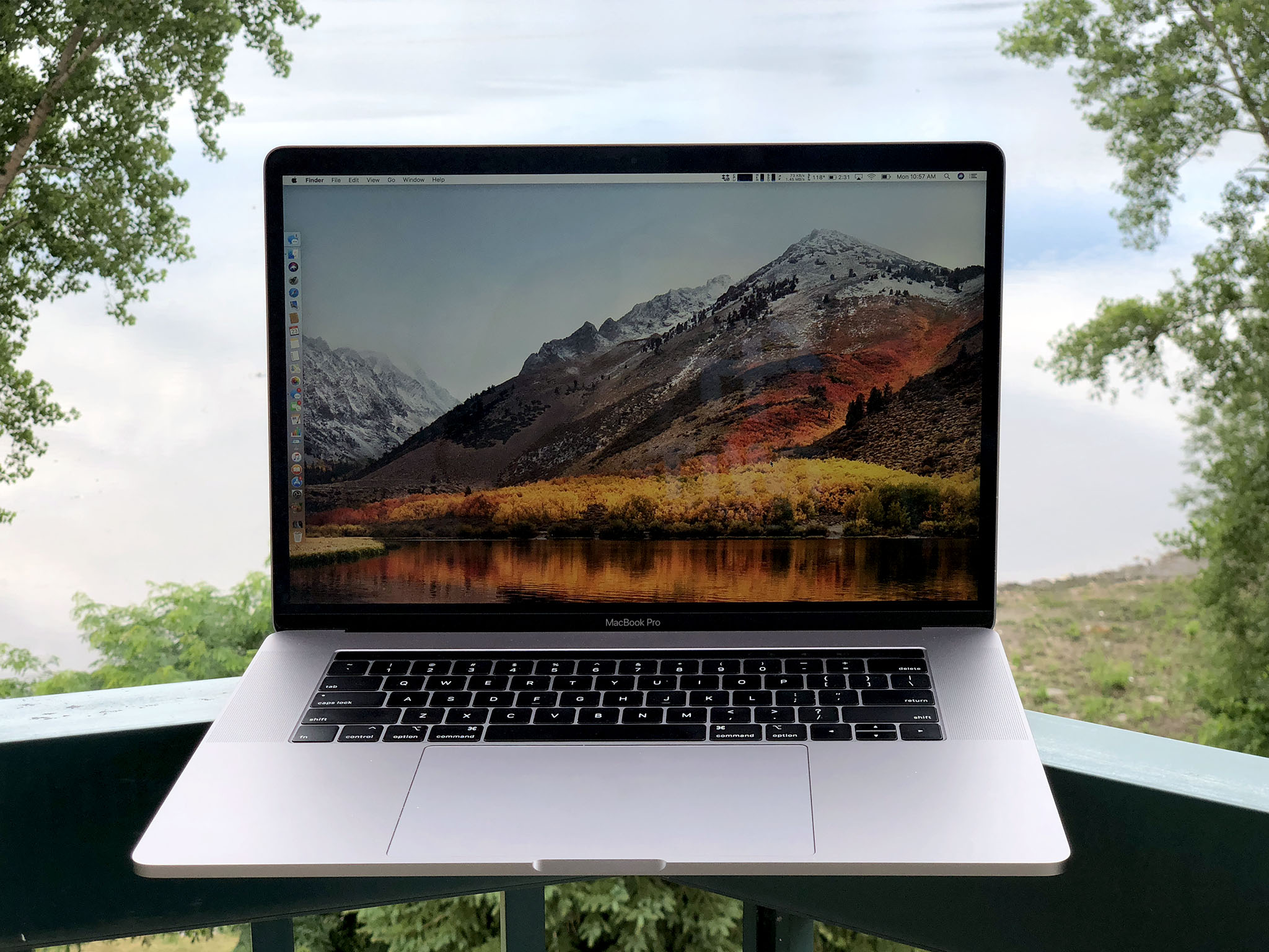 MacBook Pro (2018) review: Phenomenal computational power... itty