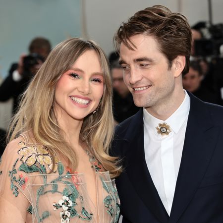 Suki Waterhouse and Robert Pattinson at the 2023 Met Gala