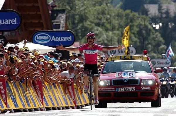 Linus Gerdemann (Ger) T-Mobile wins the stage to Le Grand Bornand.
