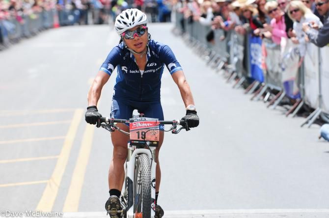 Evelyn Dong (Backcountry.com) finishing in third place