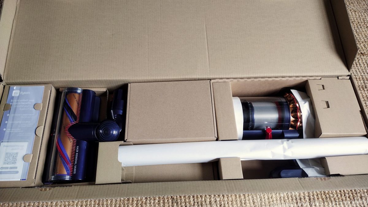 Dyson Gen5detect Absolute review Top Ten Reviews