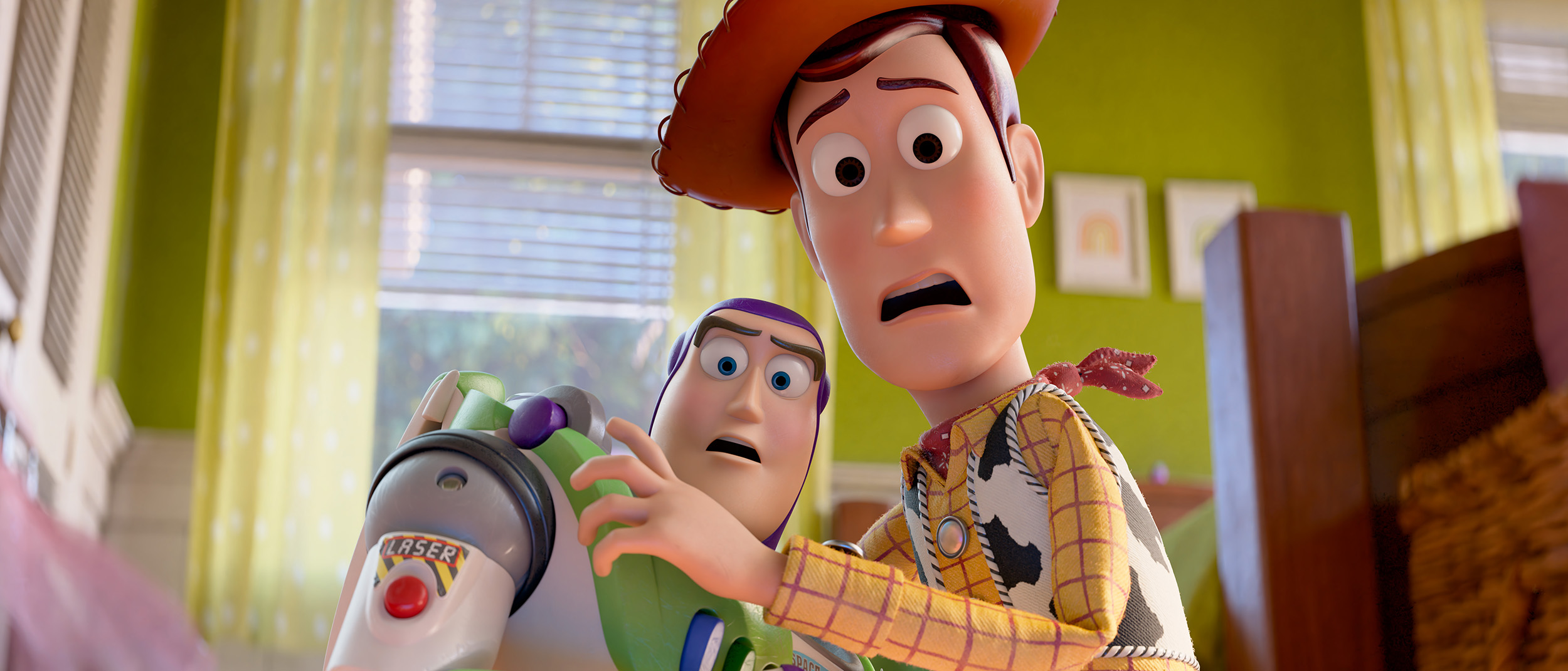 Buzz Lightyear and Woody looking worried as they stand in Bonnie's bedroom in Toy Story 5