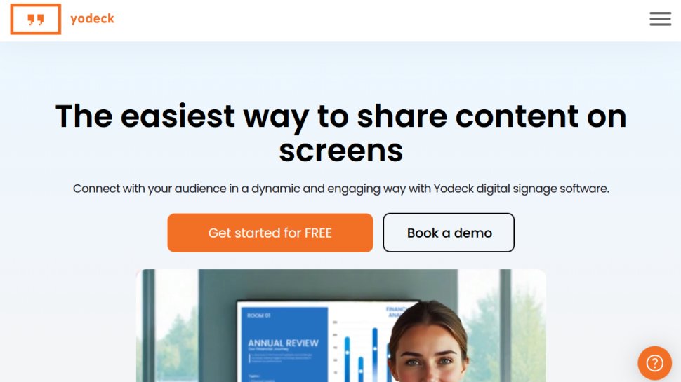 Yodeck website screenshot (February 2026).
