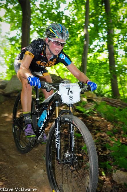 Erin Huck (Tokyo Joes) on a technical descent on lap two