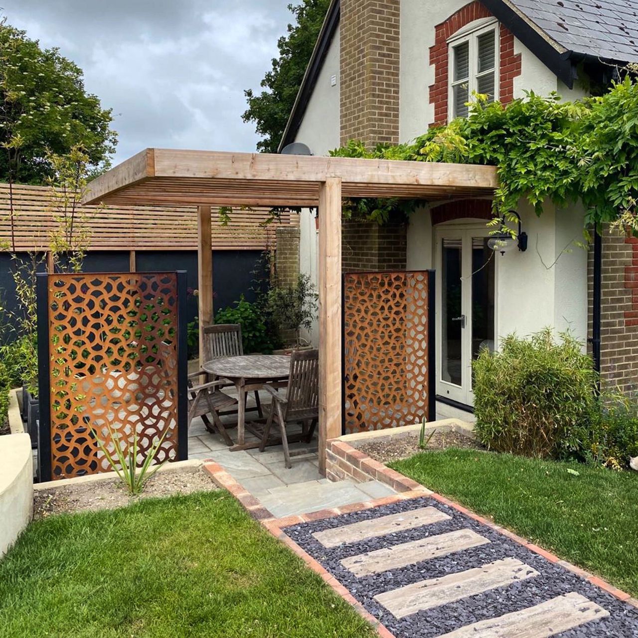 11 small garden layout ideas to consider Gardeningetc