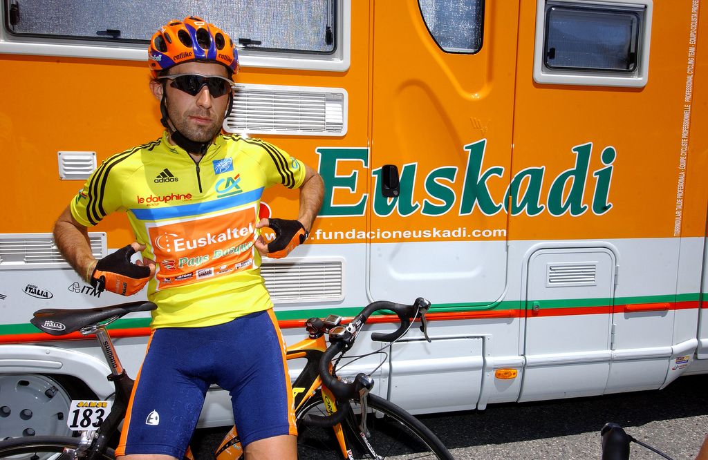 I&ntilde;igo Landaluze won the 2006 Criterium du Dauphine to make it two wins in a row for Euskaltel&ndash;Euskadi