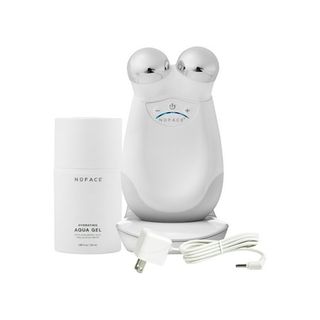 pdfLCj8zmGb6uN9pvdsvHP-320-80 إليك جميع منتجات التجميل التي أتطلع إليها من Walmart