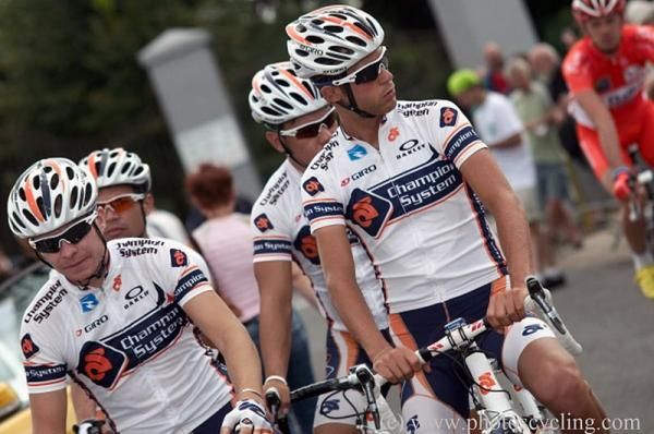 The Champion System team awaits the start.