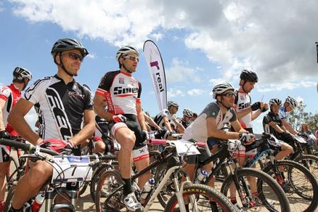 The start of the elite men's cross country