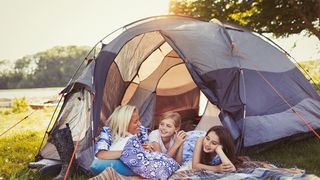 7 outdoors activities for weekend family fun: Camping