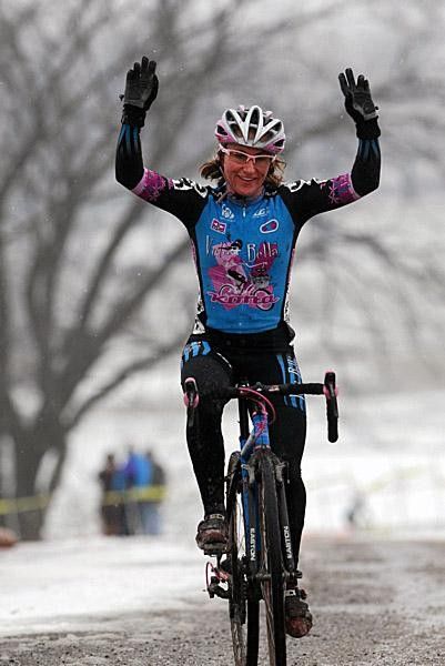 Amy Dombroski (Velo Bella - Kona)