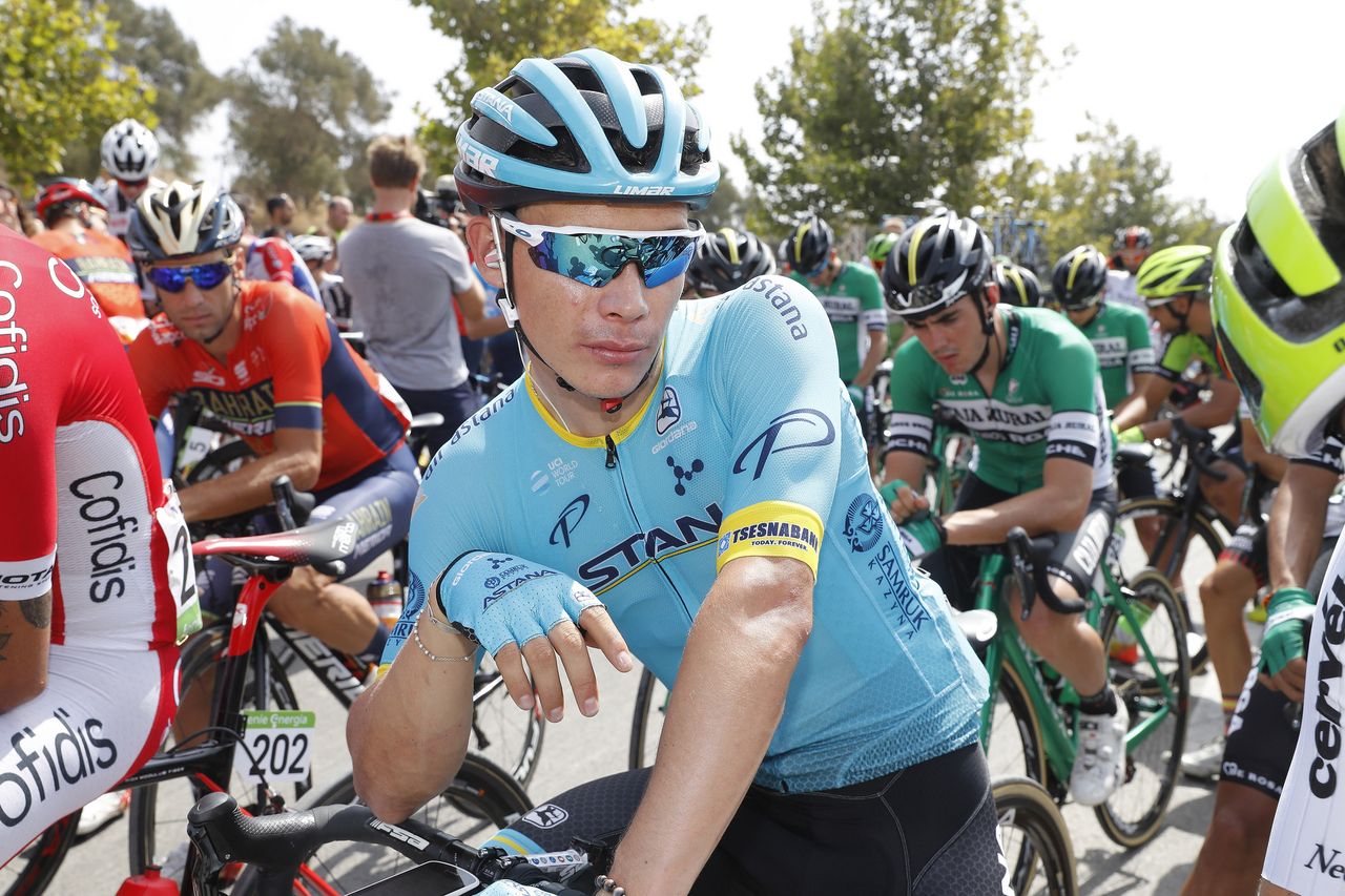 Miguel Angel Lopez on the start line