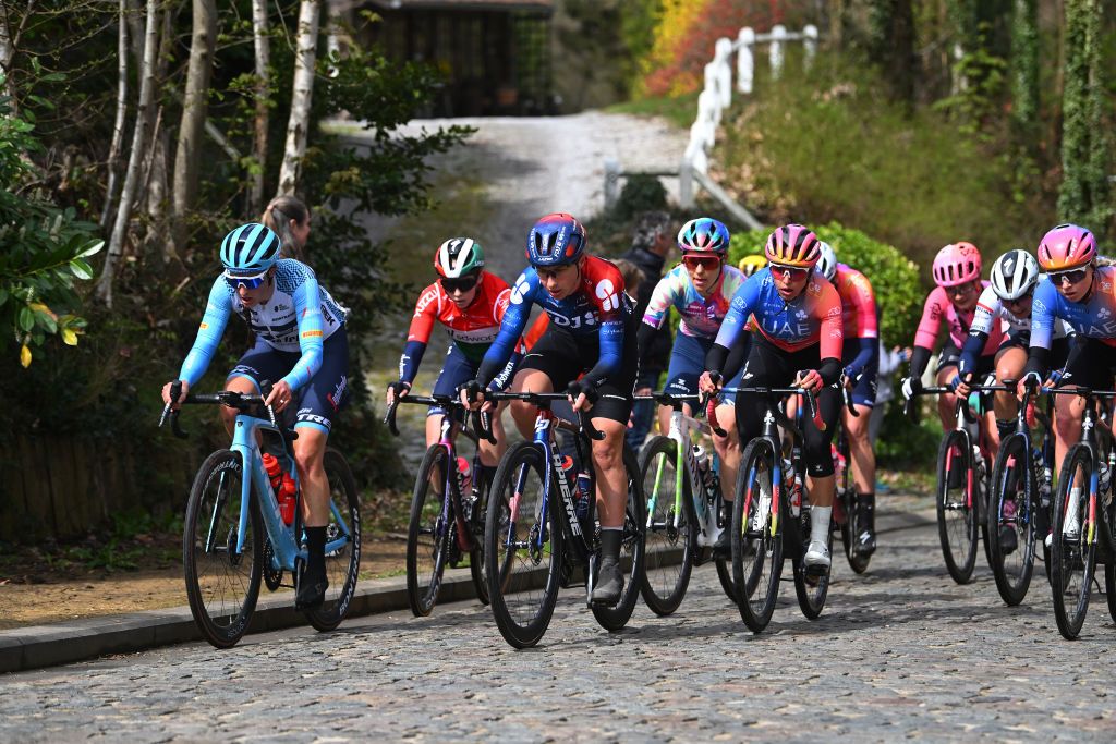 Lucinda Brand leads the De Brabantse Pijl