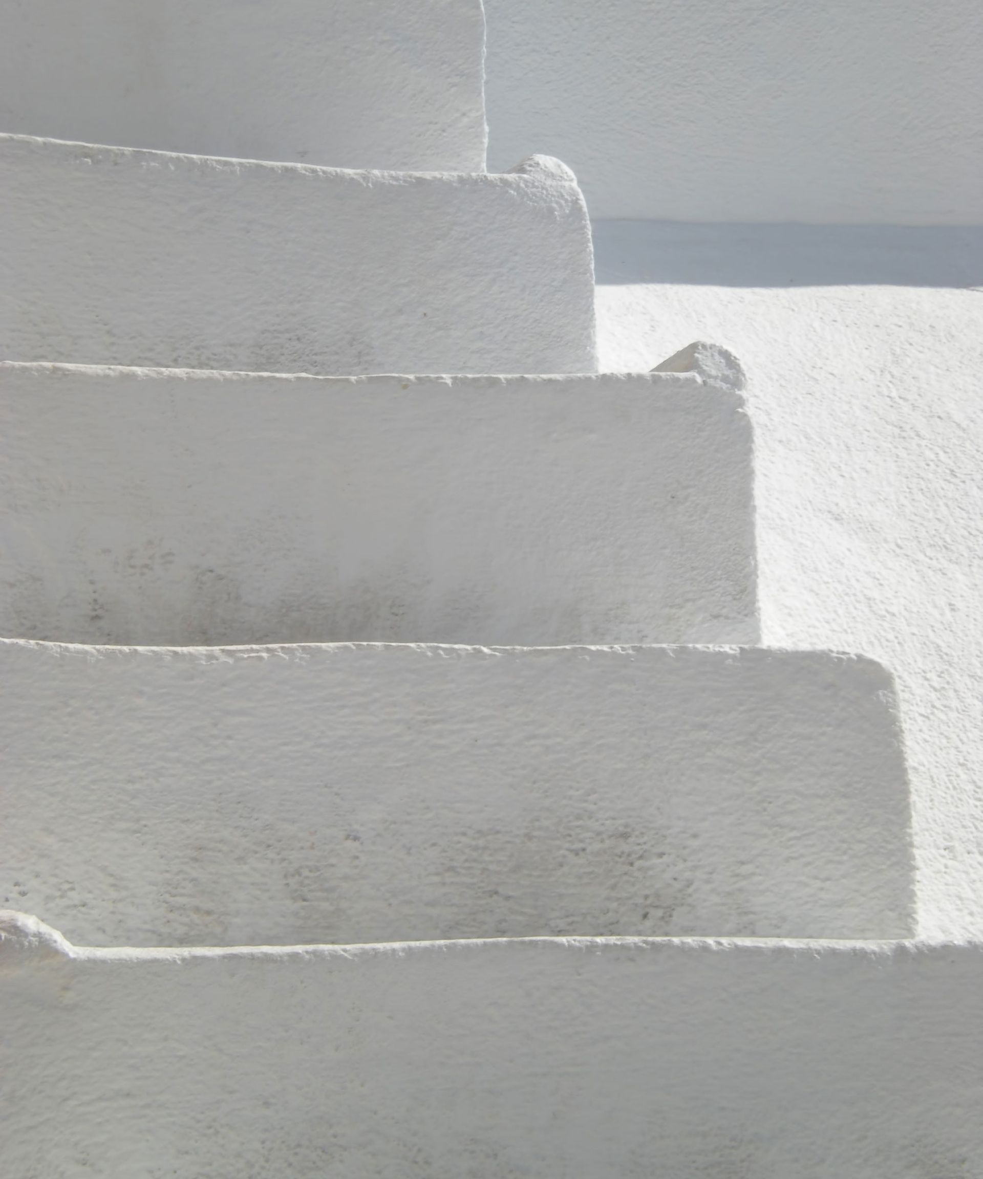 10 ways to use limewash at home and how to apply it Homes & Gardens