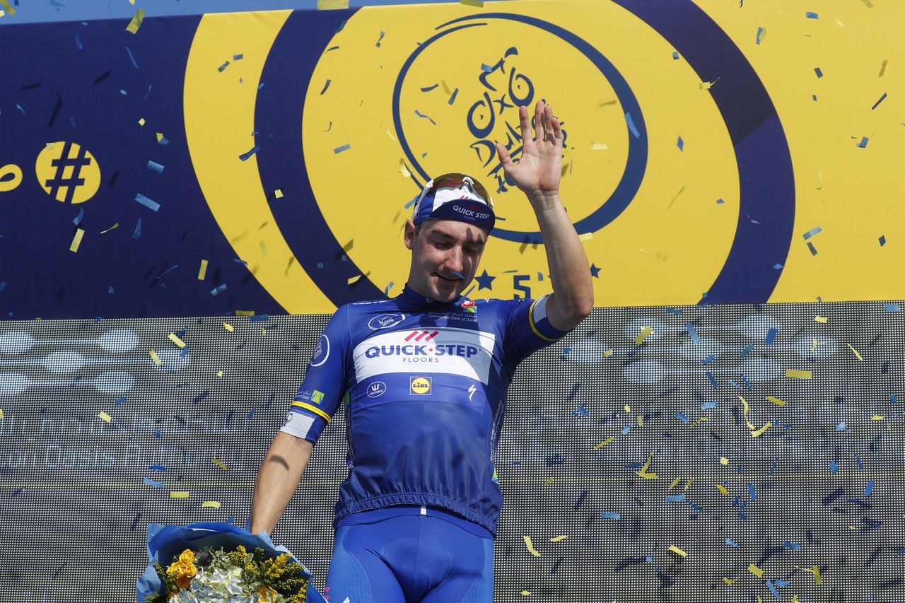 Elia VIviani is the new race leader