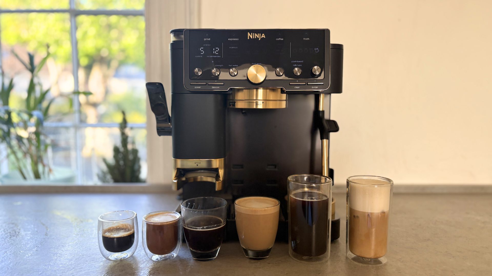 Ninja Luxe Cafe Coffee Machine with David Beckham