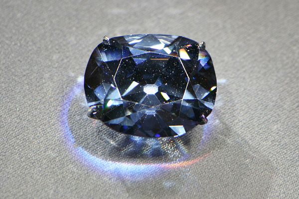 hope-diamond-02