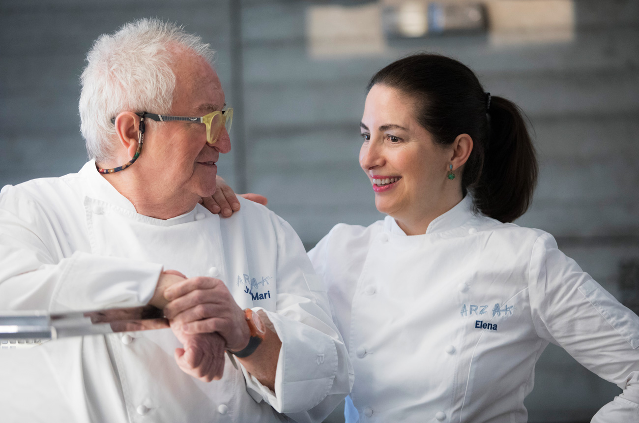 Juanmari_Elena_arzak-kitchen.jpg