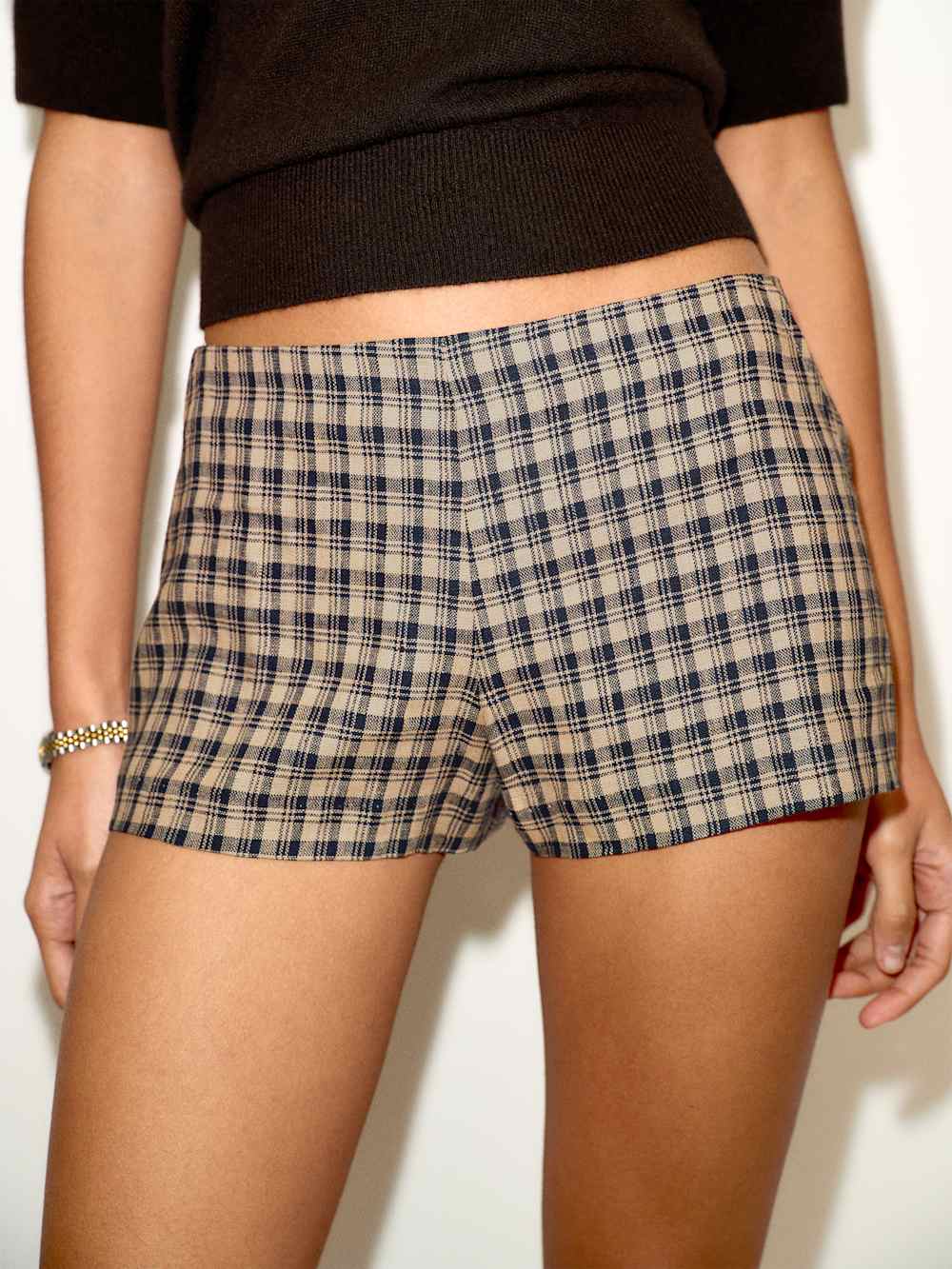 June Low Rise Linen Short
