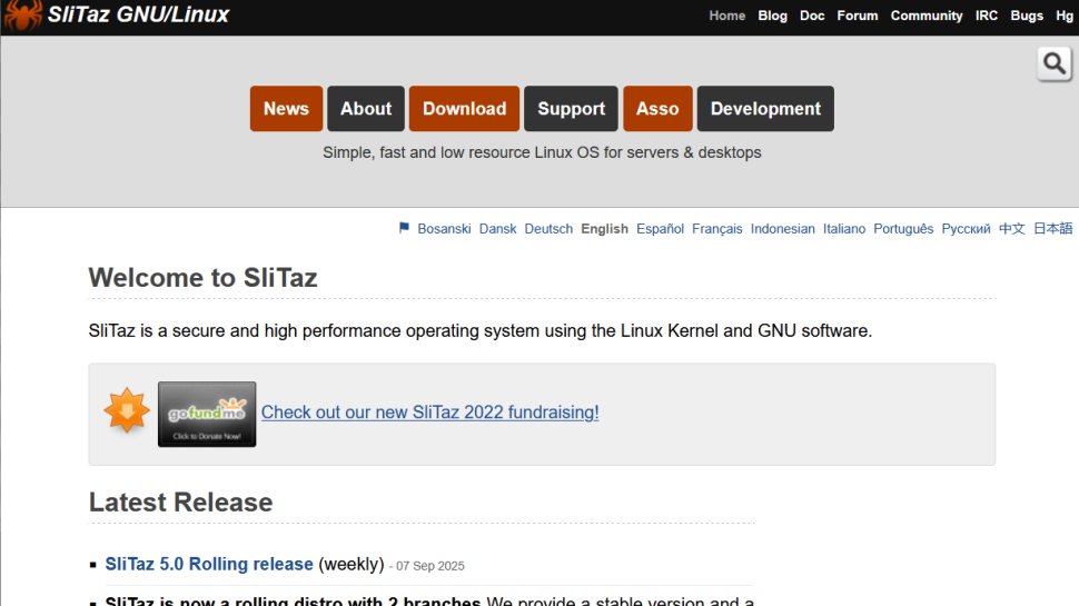 SliTaz website screenshot (September 2025).