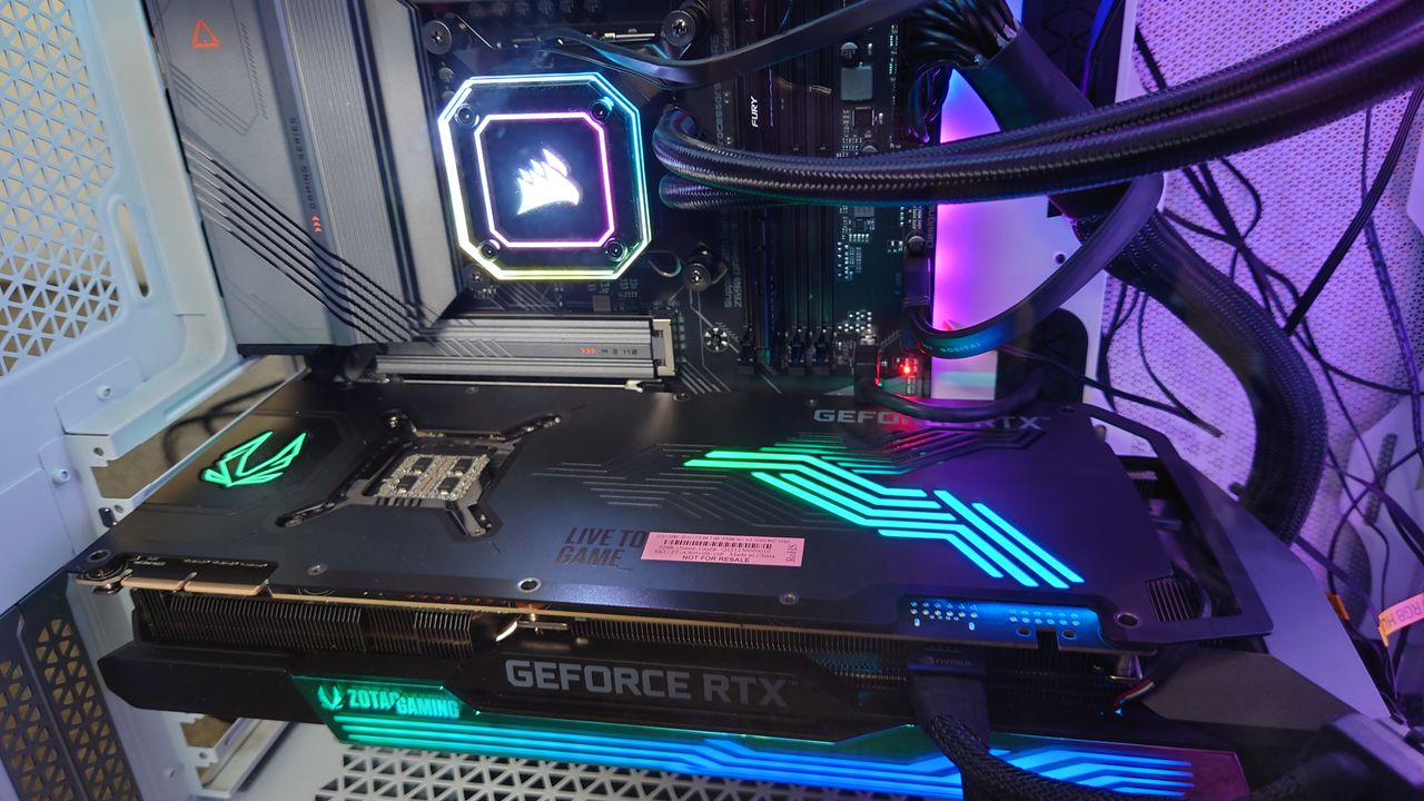 Powering on the graphics card