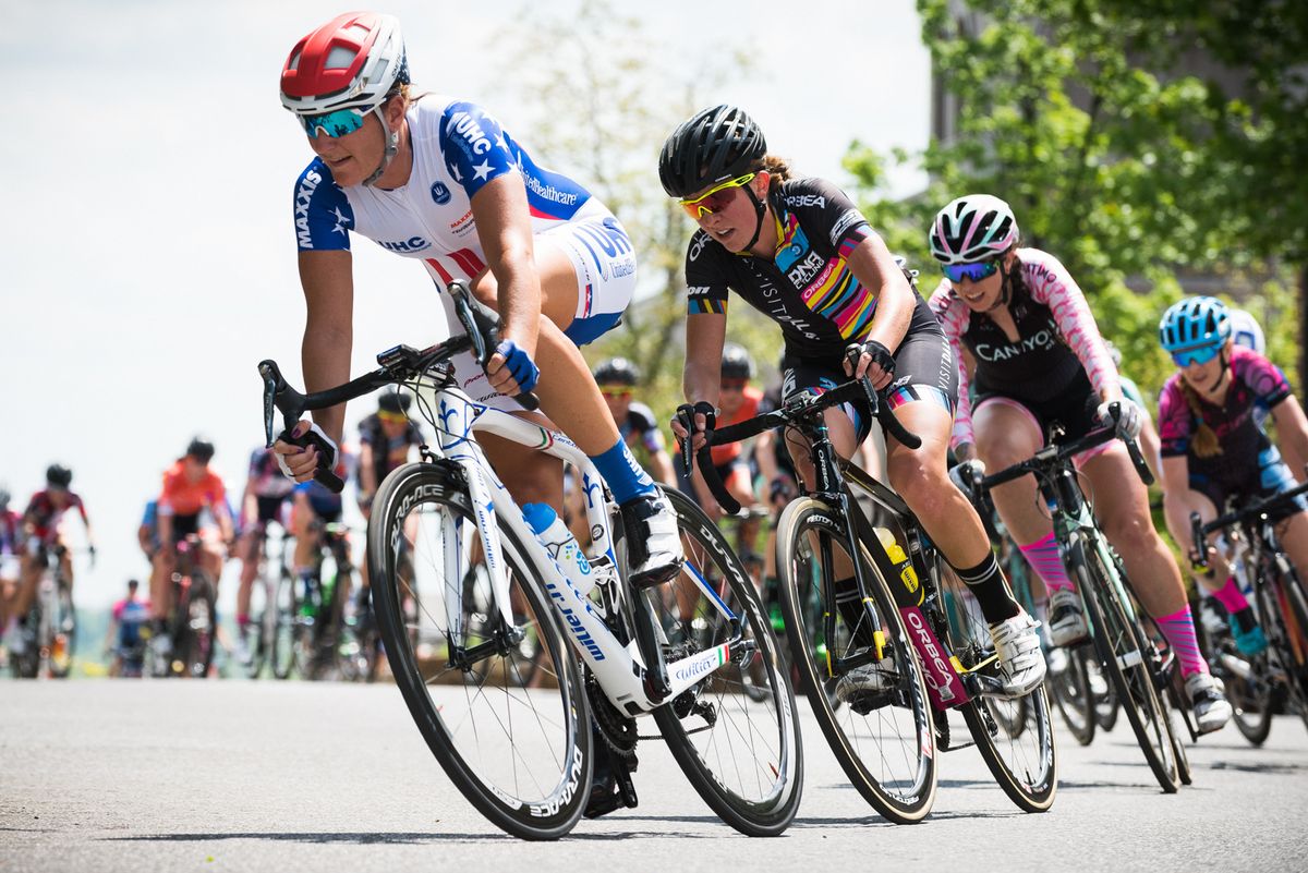 Lauren Tamayo (UHC) leads the peloton