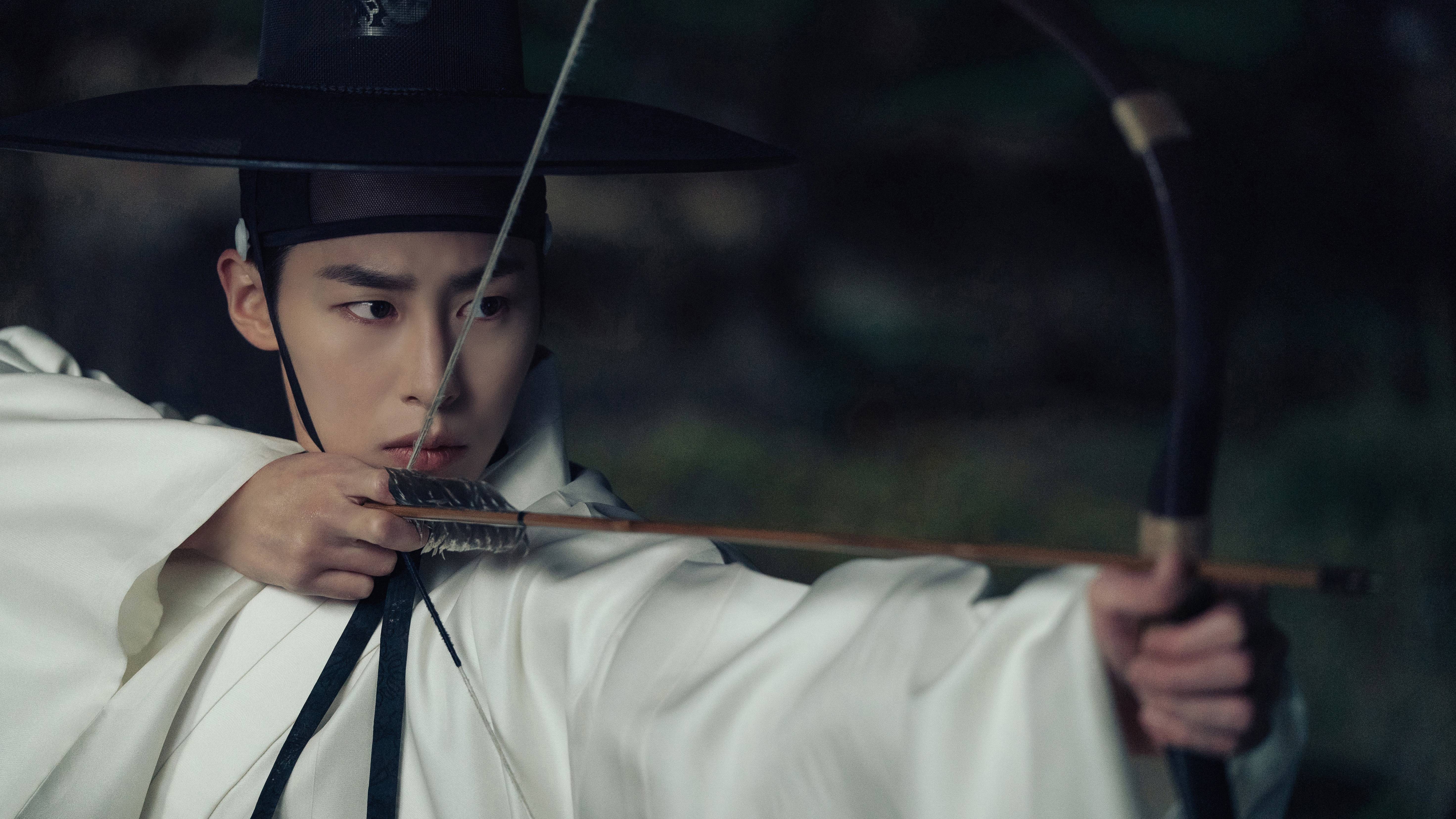 Lee Jae-wook as Hongrang in Netflix series Dear Hongrang