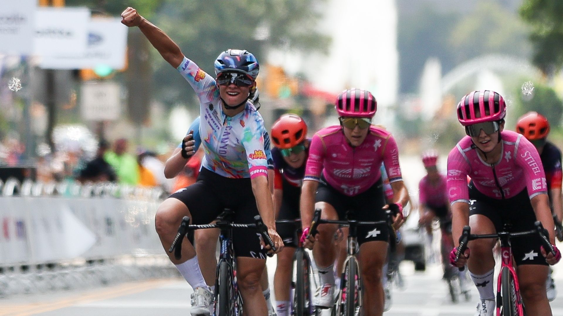 Chiara Consonni wins resurrected Philadelphia Cycling Classic in a photo finish