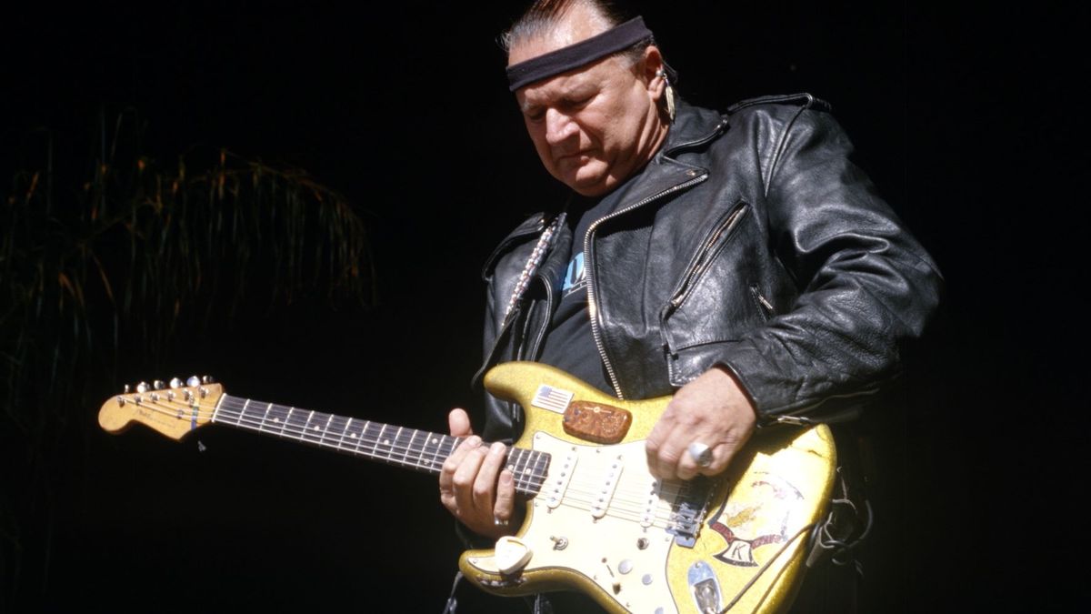 Dick Dale with gold sparkle Fender Stratocaster