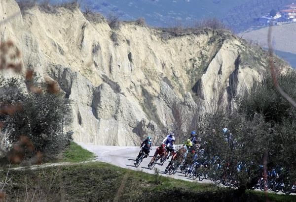 The peloton in action during stage 5 at Tirreno-Adriatico.