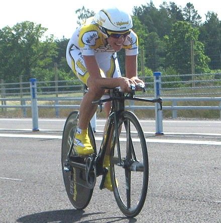 Emilia Fahlin (Team Columbia-Highroad) rides in a superb TT-position. A stunning victory today for the 21-year old Swede.