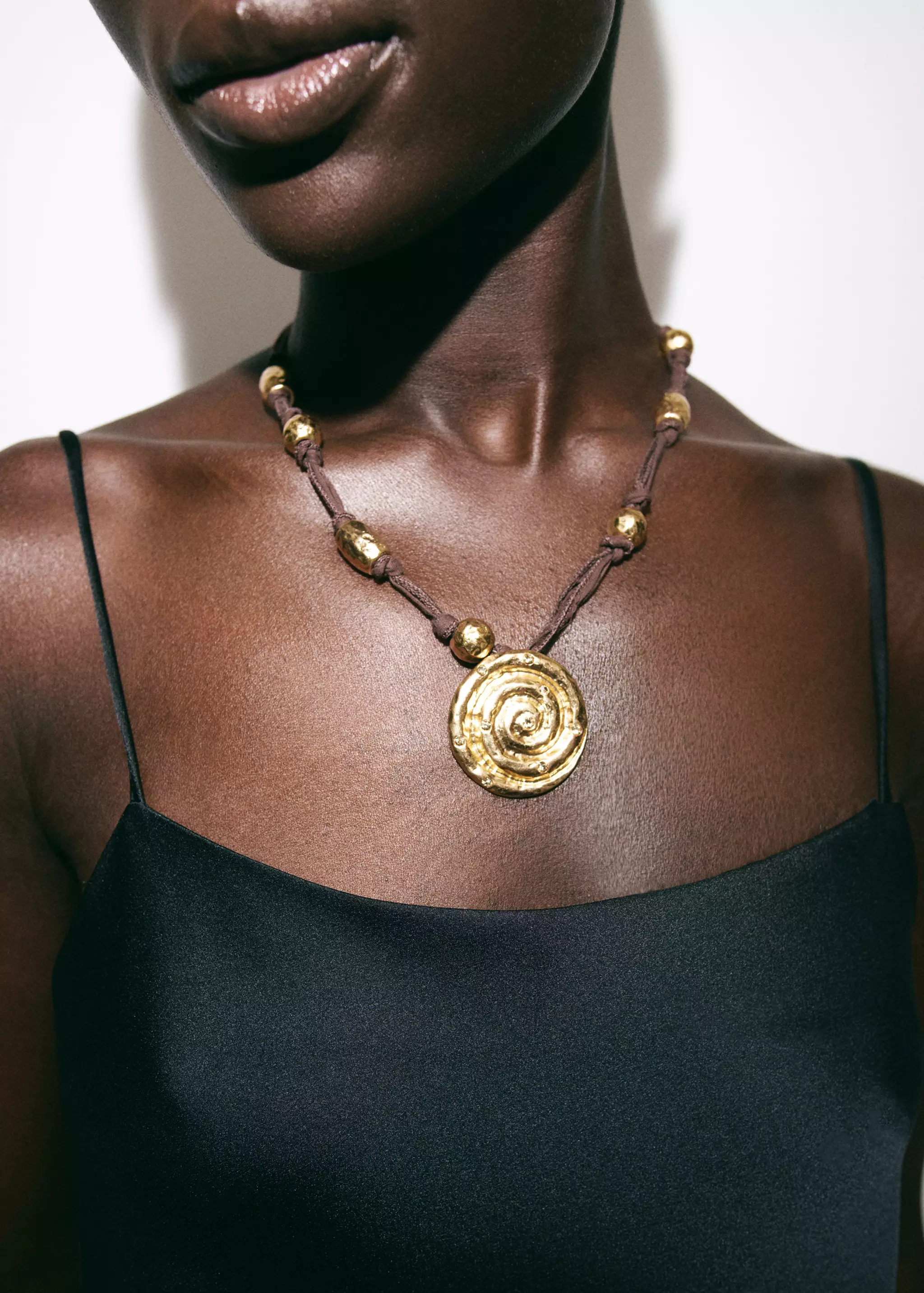 Spiral Pendant Necklace - Women | Mango United Kingdom