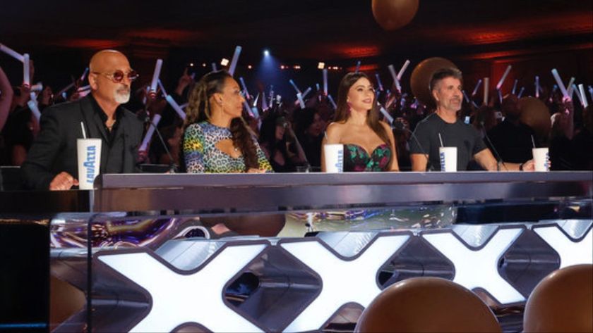 Howie Mandel, Mel B, Sofia Vergara, and Simon Cowell judging the America's Got Talent Season 20 finale performances