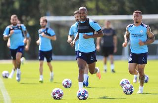 Fernandinho and Manchester City prep for their upcoming Champions League match against Real Madrid.