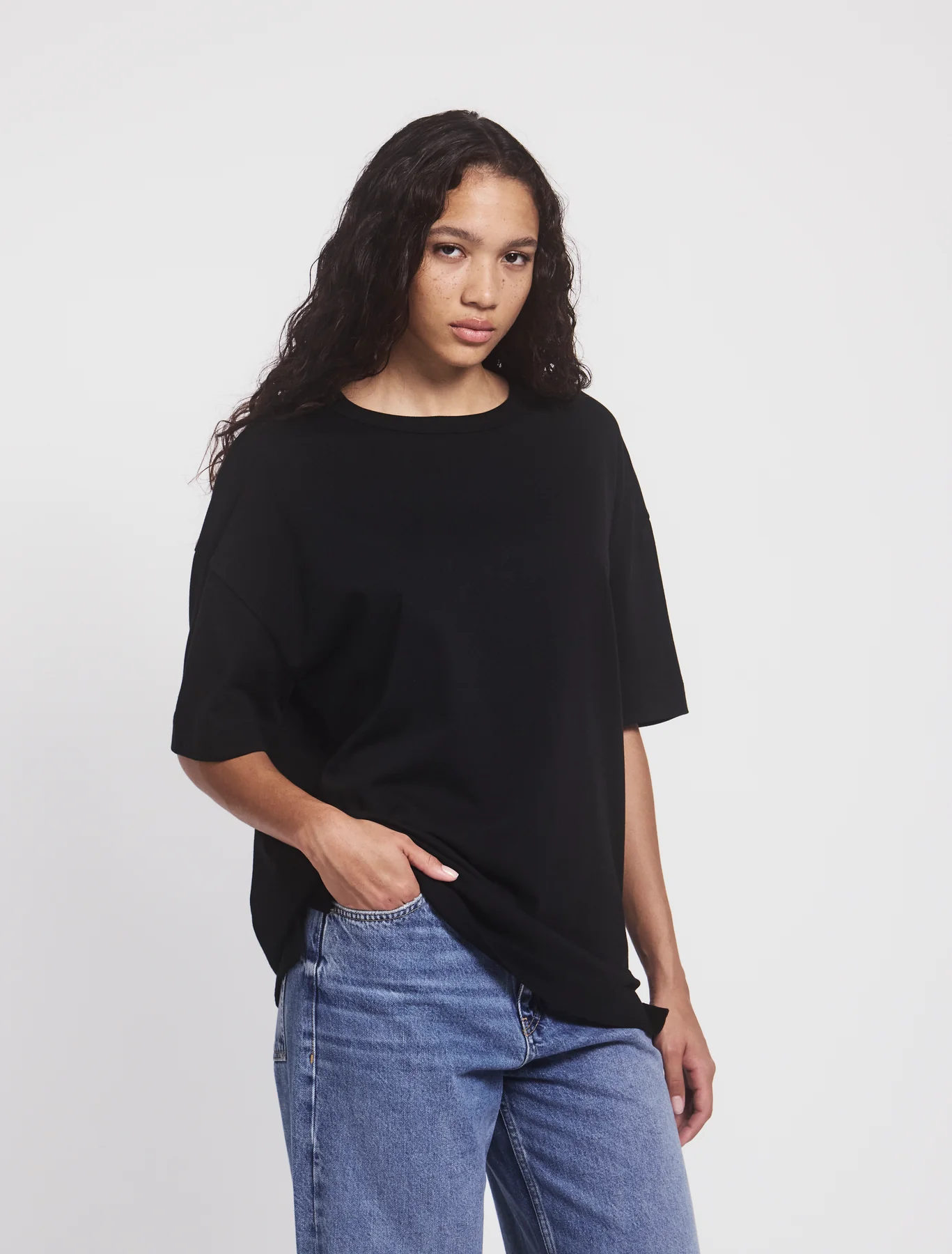 Lena Classic Cotton Oversize T-Shirt in Black - Black / Xxs