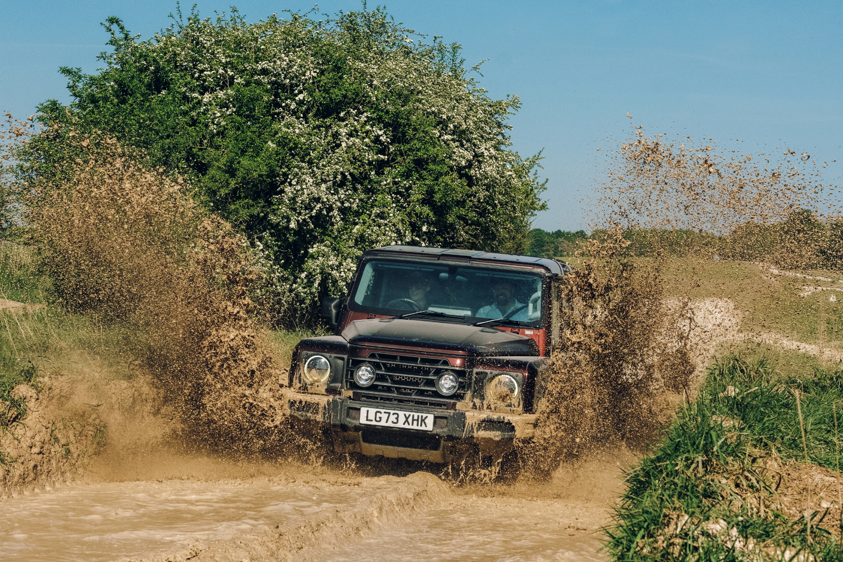 Images of the ineos Grenadier getting muddy on Salisbury Plain