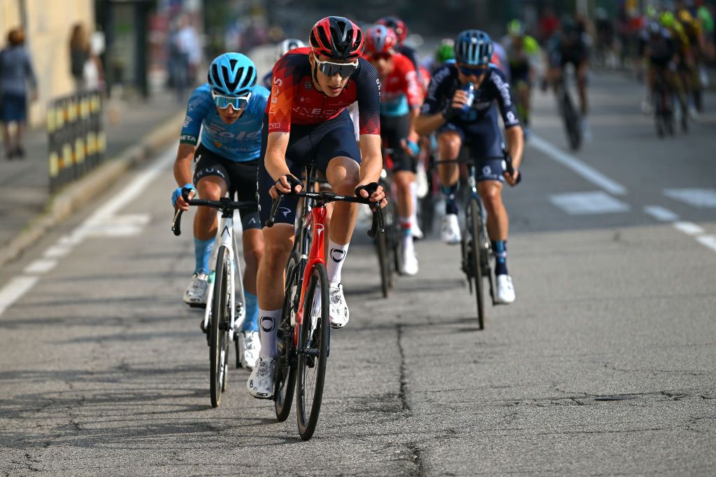 VARESE ITALY OCTOBER 03 Ben Turner of The United Kingdom and Team INEOS Grenadiers attacks during the 102nd Tre Valli Varesine 2023 a 19654km one day race from Busto Arsizio to Varese on October 03 2023 in Varese Italy Photo by Dario BelingheriGetty Images