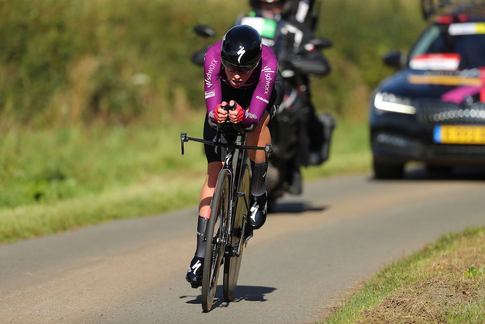 Demi Vollering (SDWorx) en route to winning the stage three individual time trial at the 2021 AJ Bell Women&#039;s Tour 