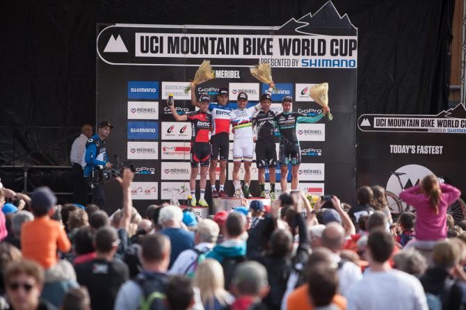 Gerhard Kerschbaumer (i.idro DRAIN-Bianchi) on the podium in Meribel