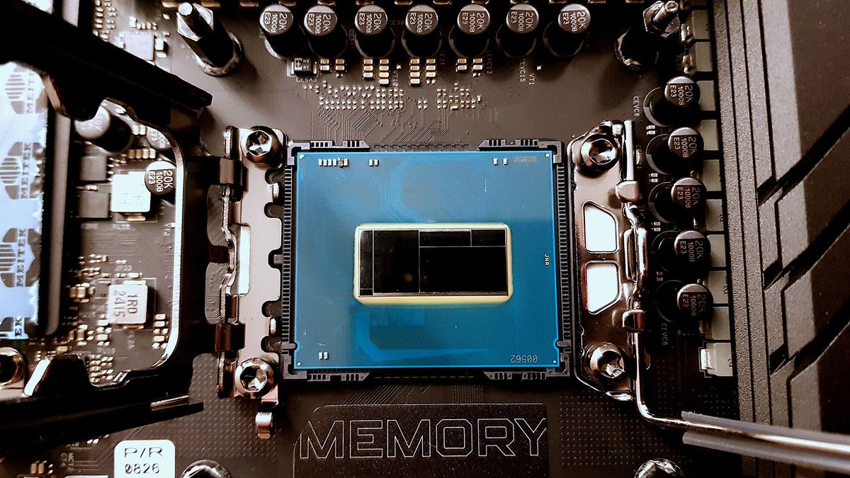 Unreleased Core Ultra 200S CPU has already been delidded — streamer shares beautiful die shots of Intel's upcoming Arrow Lake chip